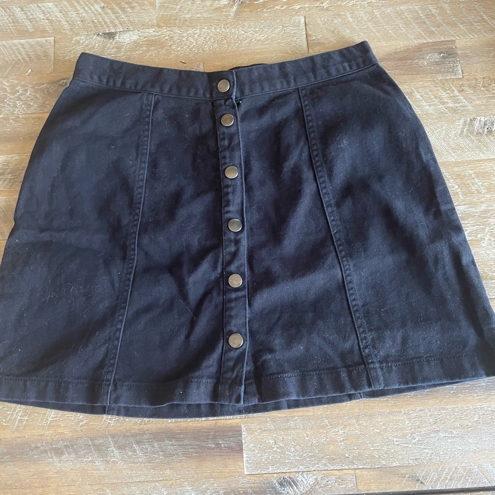 Black jean skirt! Worn once!!